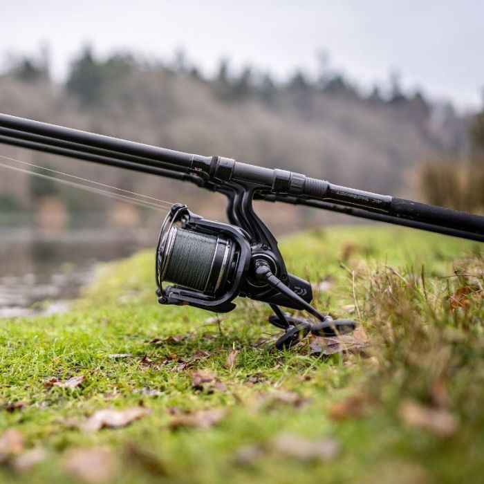 Daiwa Big Pit Rolle 23 Emblem 35/45 SCW QD günstig kaufen | Angelshop