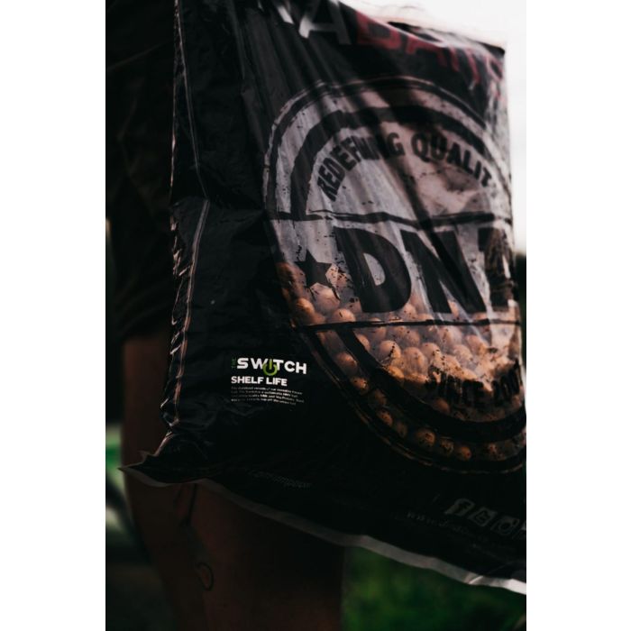 DNA Baits The Switch Shelf Life Boilies